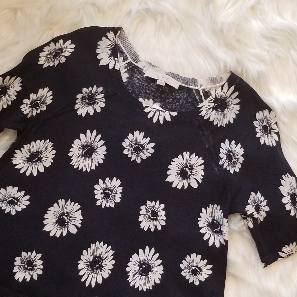 NWT Loft Size Small Shirt